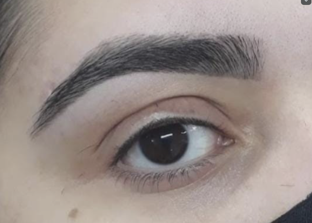 Design de Sobrancelha